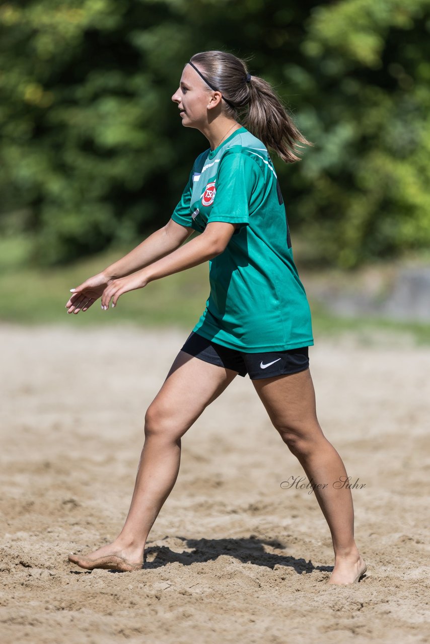 Bild 122 - wBJ/wCJ Beachsoccer Cup